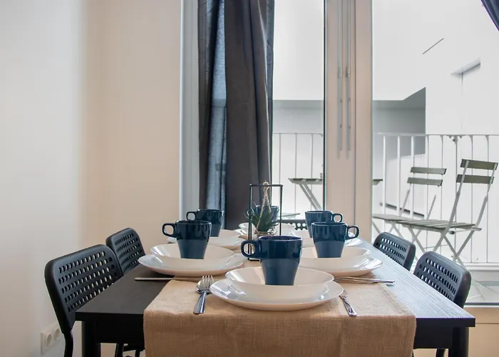 Flat2go Modern - Harmony Of And Nature דירה *