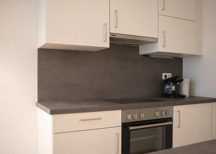 Flat2go Modern - Harmony Of And Nature * וינה